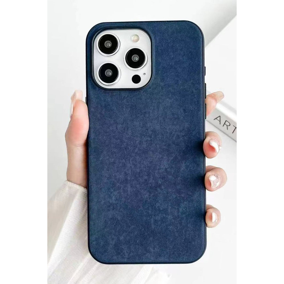 Newface iPhone 15 Pro Kılıf Karen Magsafe Kapak